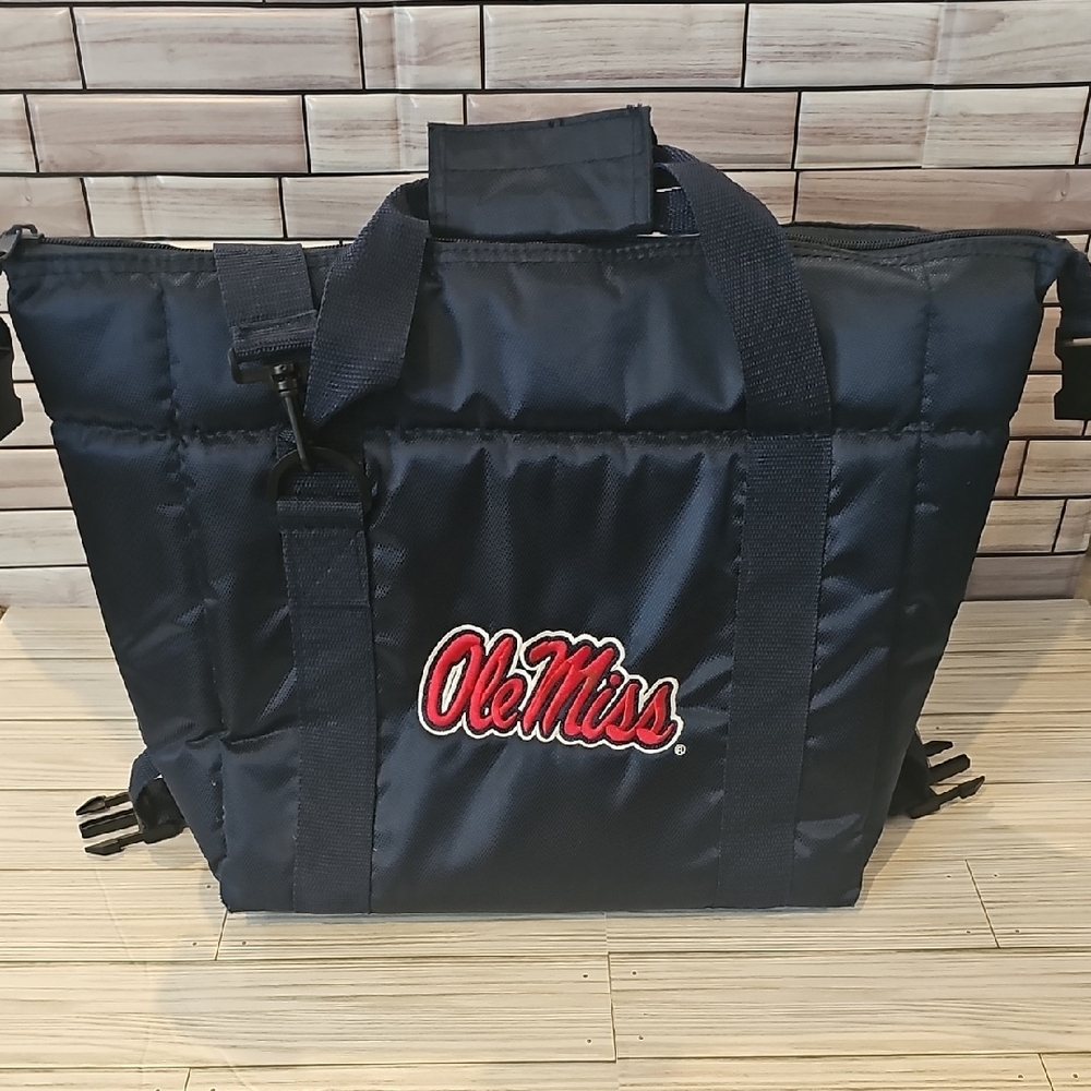 Navy blue insulated cooler Tote Bag